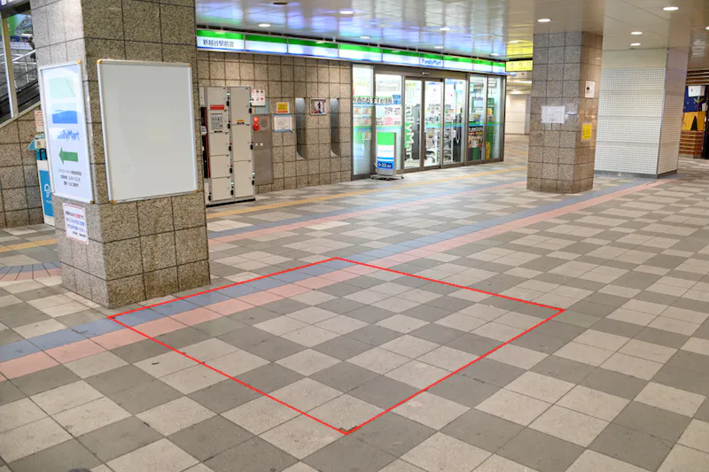 【新越谷駅】新越谷駅1階自由通路