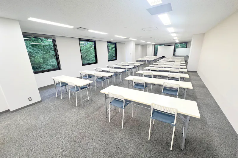 【六本木一丁目駅4分】招待制の製品PR会や受注販売会に適した80名程度収容可能なレンタルスペース