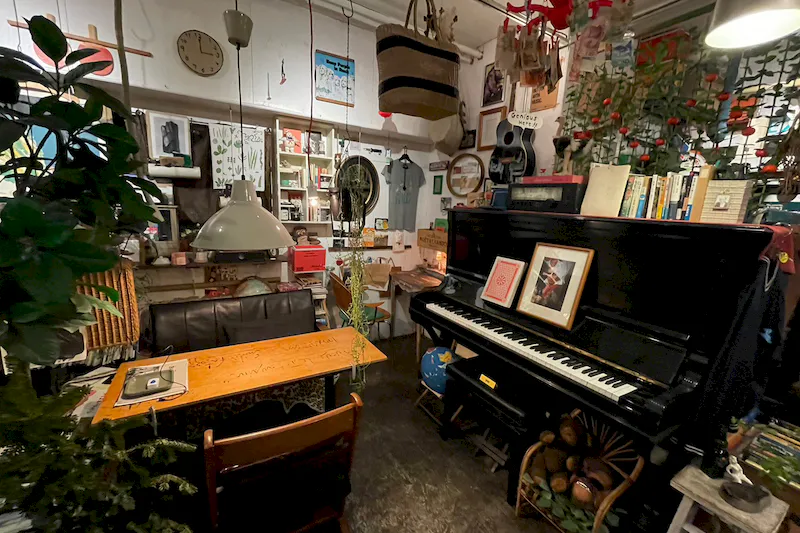 【中目黒駅10分】カフェ・レストランの短期出店や個展などアート用途、招待制のイベントに最適なアコースティック系のライブも可能なレンタルスペース