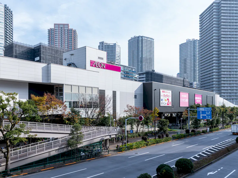 【イオン東雲店】プロモーションに最適な商業施設1F駐車場入口前のイベントスペースの画像3