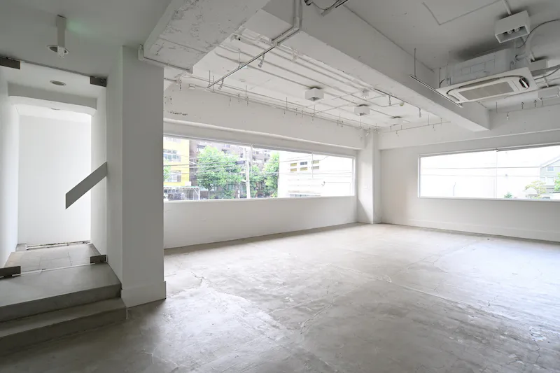 【代官山｜渋谷駅8分｜UPPER STUDIO】自然光が入る贅沢なクリエイティブスペース