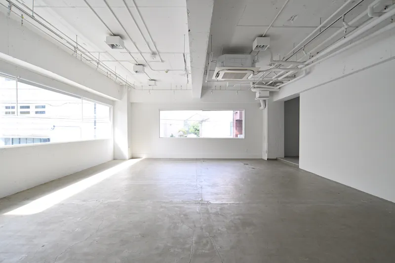 【代官山｜渋谷駅8分｜UPPER STUDIO】自然光が入る贅沢なクリエイティブスペース
