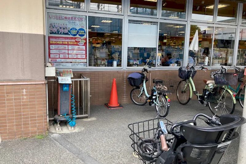 【おおさかパルコープ東中浜店】物販イベント等に適した店頭入り口横スペースの画像