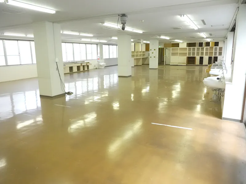 【飯田橋駅2分】撮影やイベントに最適な学校跡地のレンタルスペース（3F看護実習室）の画像2