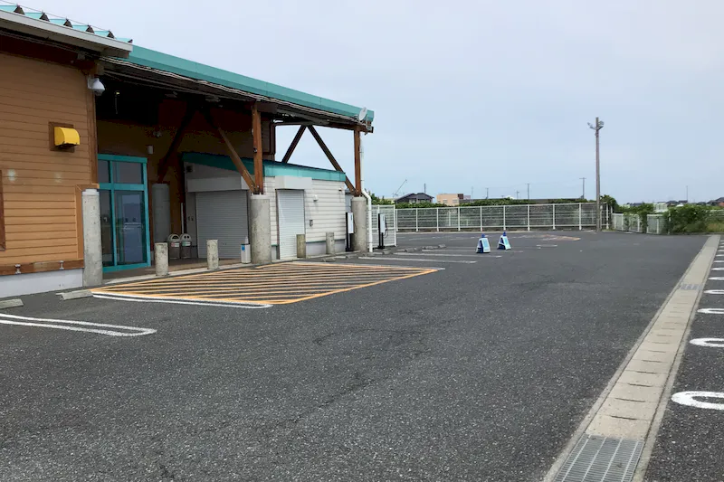 【ダイナム千葉銚子店｜割引キャンペーン実施中】キッチンカー出店やプロモーションイベントに最適なアミューズメント施設のイベントスペース②