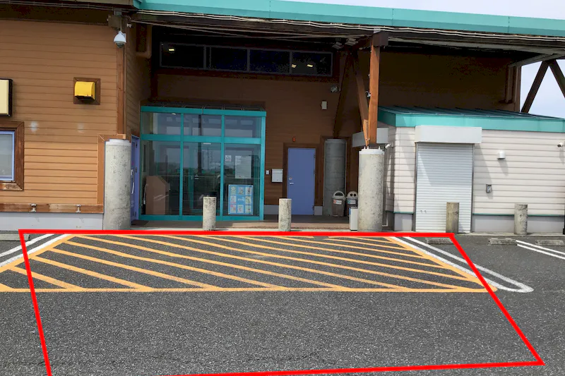 【ダイナム千葉銚子店｜割引キャンペーン実施中】キッチンカー出店やプロモーションイベントに最適なアミューズメント施設のイベントスペース②