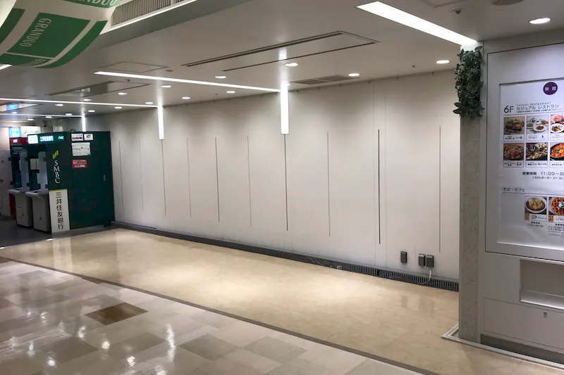 【グランデュオ蒲田】展示会やワークショップに最適な連絡通路で視認性の高いイベントスペース