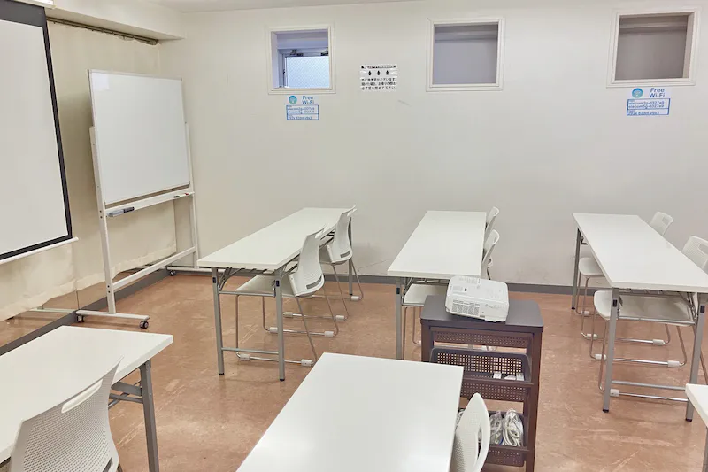 【高崎白銀ビル貸会議室】第四会議室（34㎡） 最大24名収容・設備無料｜販売利用OK