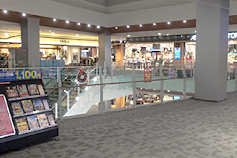 【イオンモール名古屋茶屋】3階キッズスペース横②（じぶんまくら前）
