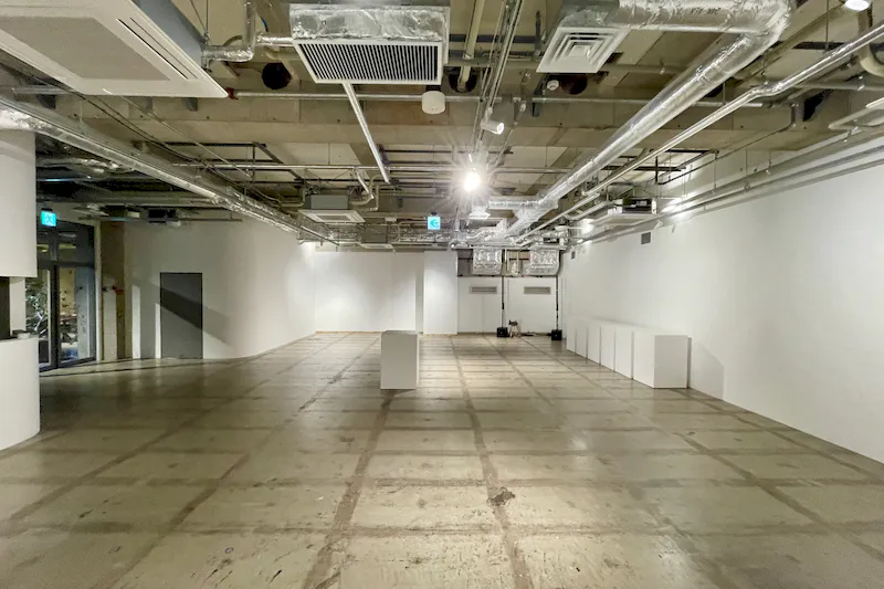 【茅場町駅2分】展示会・イベントに適した白壁でシックな雰囲気のイベントスペース