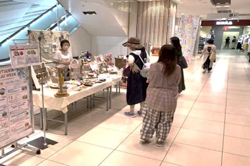 【東急プラザ戸塚】「①1F 上りエスカレーター横」ポップアップ、展示やPRイベントに適した視認性・訴求力の高いスペース