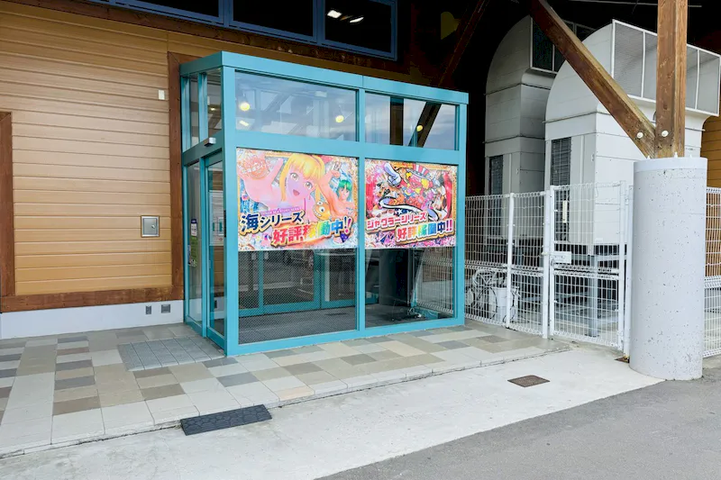 【ダイナム名寄店｜割引キャンペーン実施中】キッチンカーやプロモーションに最適なアミューズメント施設のイベントスペース（駐車場）
