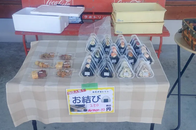 【ダイナム長野茅野店ゆったり館｜割引キャンペーン実施中】物販や各種プロモーションイベントでの出店に最適なアミューズメント施設のイベントスペース（喫煙所横）