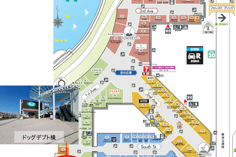 【イオンレイクタウンアウトレット】1st Ave.1F（エスカレーター裏）