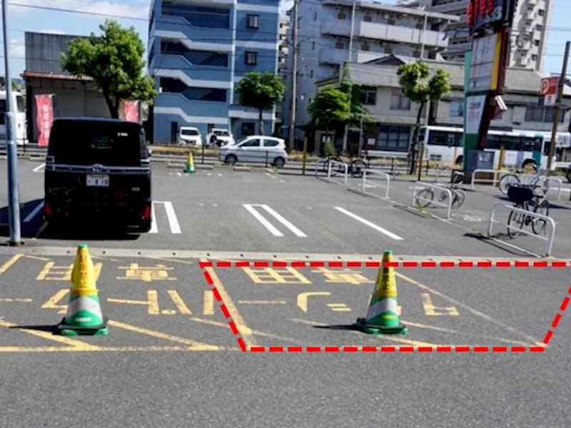 【フレスポ黒崎】PRイベントに利用可能な商業施設の駐車場にあるスペースの画像1