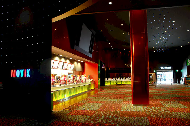 【MOVIX柏の葉】プロモーションに最適！顧客にリーチしやすい映画館内のイベントスペース(2㎡)