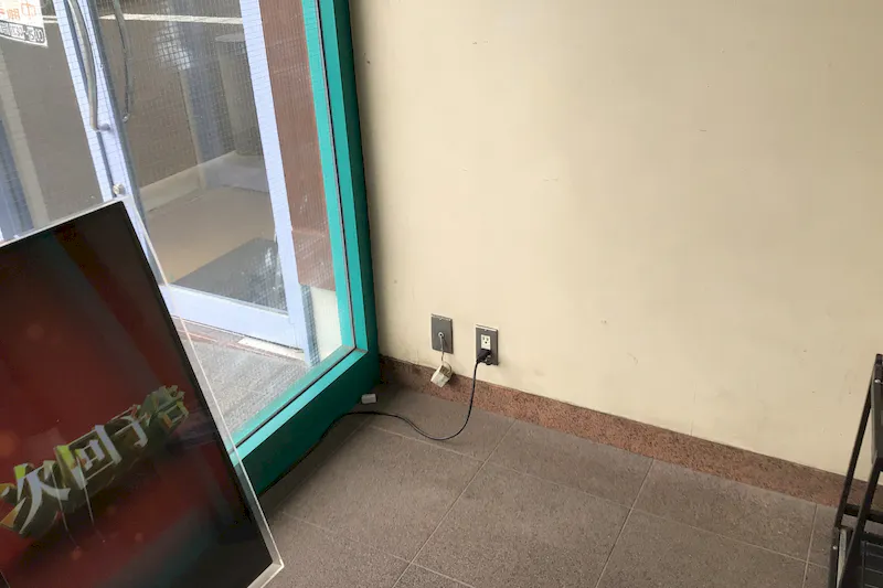 【ダイナム栃木岩舟店｜割引キャンペーン実施中】キッチンカー出店やプロモーションイベントに最適なアミューズメント施設のイベントスペース