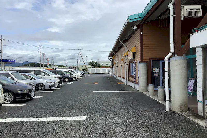 【ダイナム栃木岩舟店｜割引キャンペーン実施中】キッチンカー出店やプロモーションイベントに最適なアミューズメント施設のイベントスペース