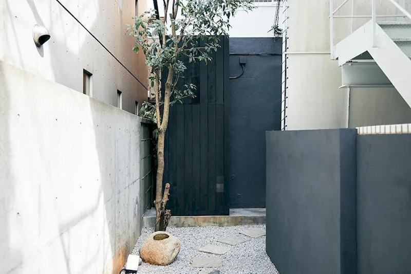 【明治神宮前（原宿）駅10分】アパレルの展示販売会や個展、グループ展等のアート展、ポップアップストアに最適な和モダンなレンタルスペース