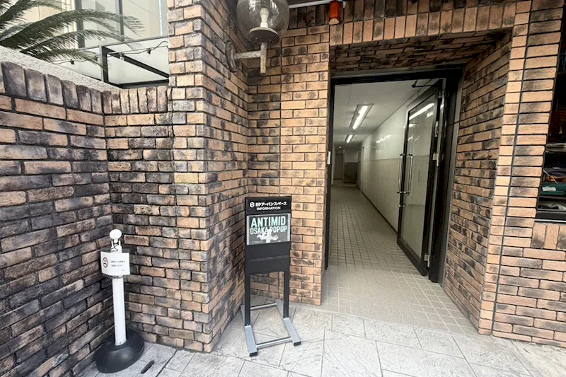 【心斎橋駅5分】大窓から自然光採光！充実した無料備品と控室完備のイベントスペース