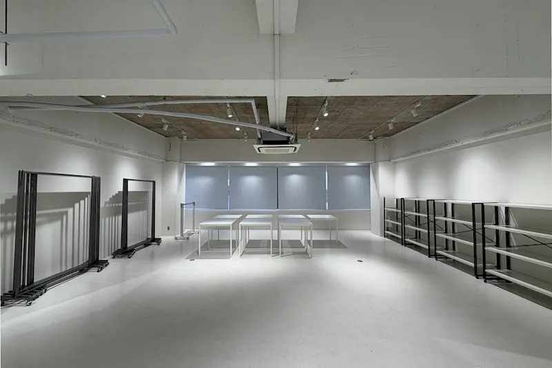【心斎橋駅5分】大窓から自然光採光！充実した無料備品と控室完備のイベントスペース