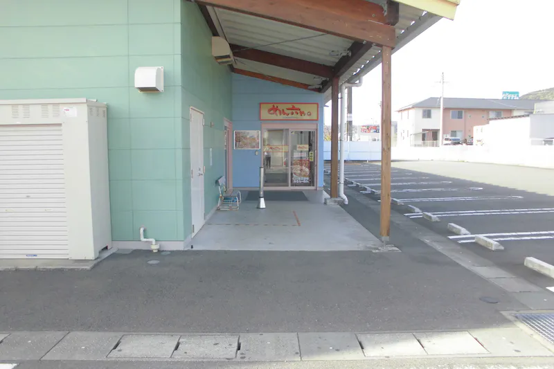 【ダイナム宮崎日向財光寺店ゆったり館｜割引キャンペーン実施中】キッチンカー出店やプロモーションイベントに最適なアミューズメント施設のイベントスペース