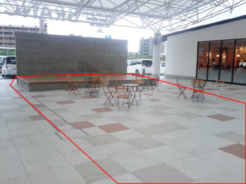 【BRANCH 福岡下原】プロモーションや物販用途での利用が可能な商業施設のイベント広場スペースの画像1