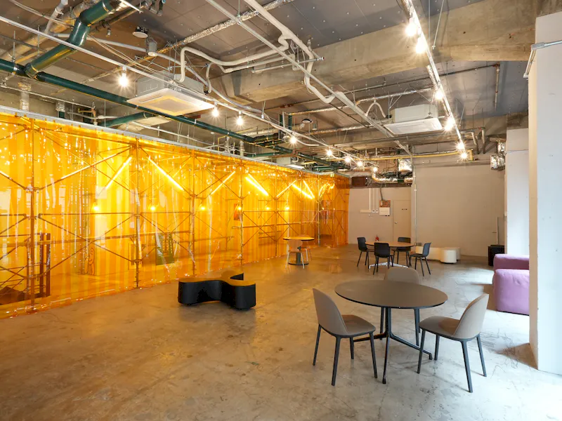【新宿駅徒歩3分】展示・POPUP・DJイベント対応｜都市のカルチャーが交差する多機能レンタルスペースの画像3