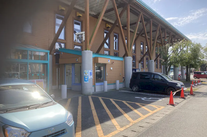 【ダイナム松橋店ゆったり館｜割引キャンペーン実施中】キッチンカー出店やプロモーションイベントに最適なアミューズメント施設のイベントスペース