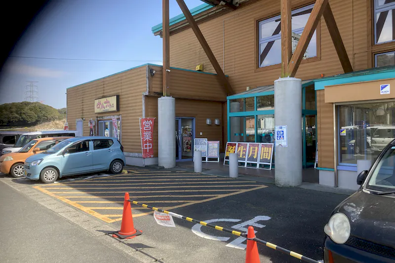 【ダイナム松橋店ゆったり館｜割引キャンペーン実施中】キッチンカー出店やプロモーションイベントに最適なアミューズメント施設のイベントスペース