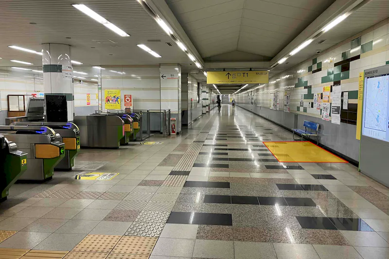 【東海神駅】プロモーションや食物販に最適な人流の多い改札前スペース