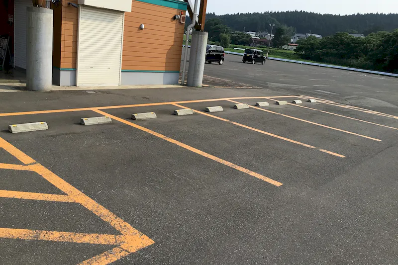 【ダイナム本荘店｜割引キャンペーン実施中】キッチンカーやプロモーションイベントの開催に最適なアミューズメント施設のイベントスペース