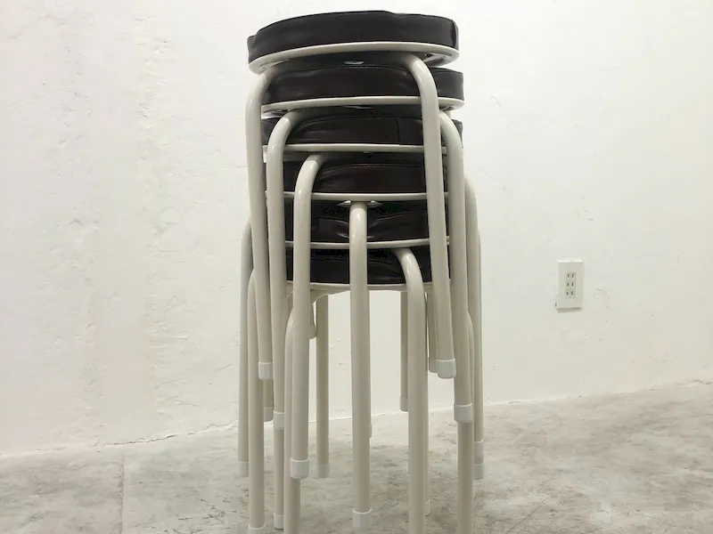 丸椅子×6
