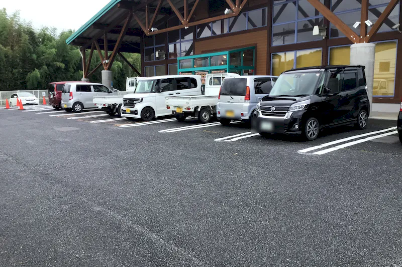 【ダイナム茨城岩瀬店｜割引キャンペーン実施中】キッチンカー出店やプロモーションイベントに最適なアミューズメント施設の駐車場スペース