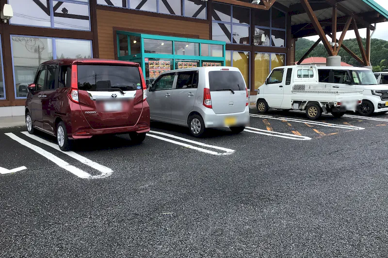 【ダイナム茨城岩瀬店｜割引キャンペーン実施中】キッチンカー出店やプロモーションイベントに最適なアミューズメント施設の駐車場スペース
