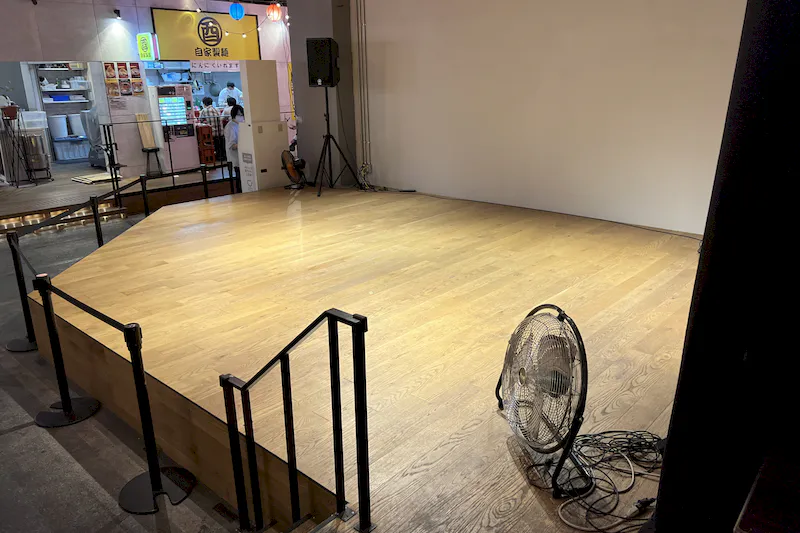 【アソビル：ASOBUILD】アパレルの展示販売や携帯キャリア等の販売促進プロモーション、ワークショップに最適な駅チカ商業施設の1階にあるイベントスぺース