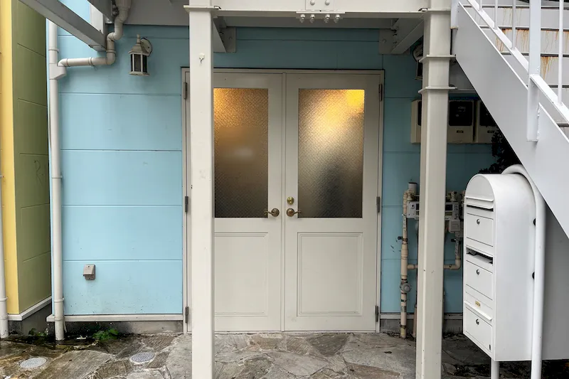 【明治神宮前駅5分】ポップアップストアや展示会に適した白を基調としているレンタルスペース