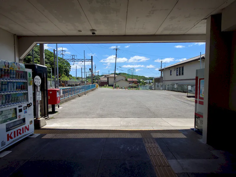 【木幡駅】物販やプロモーションに最適　自動車の乗り入れが可能な改札外駅前広場イベントスペースの画像4