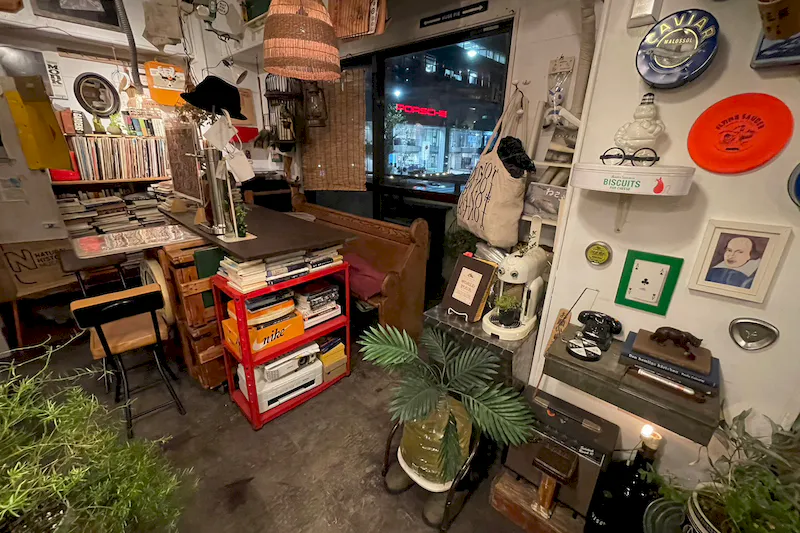 【中目黒駅10分】カフェ・レストランの短期出店や個展などアート用途、招待制のイベントに最適なアコースティック系のライブも可能なレンタルスペース
