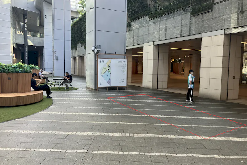 【カレッタ汐留｜汐留駅1分】月間約52万人が訪れる複合施設入口手前の屋外イベントスペース①