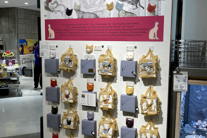 【ラフォーレ原宿／明治神宮前駅1分】愛と狂気のマーケット 個展等のアート展示、雑貨の展示販売に最適、販売スタッフ不要な壁面展示スペース(ウォール)