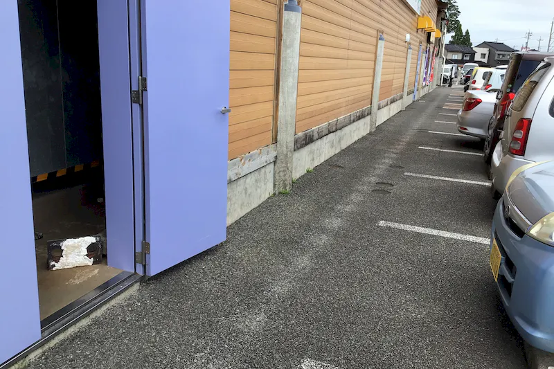 【ダイナム富山高岡波岡店｜割引キャンペーン実施中】キッチンカーや各種プロモーションイベントでの出店に最適なアミューズメント施設のイベントスペース