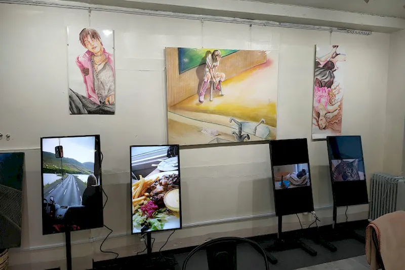 【千駄木駅1分】作品展示に適したアートカフェギャラリー