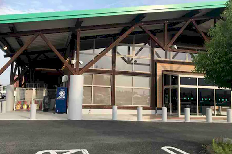 【ダイナム茨城下妻店｜割引キャンペーン実施中】キッチンカー出店やプロモーションイベントに最適なアミューズメント施設のイベントスペース