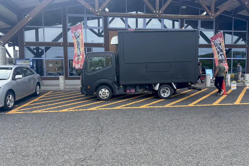 【ダイナム新潟東店｜割引キャンペーン実施中】キッチンカーや各種プロモーションイベントでの出店に最適なアミューズメント施設のイベントスペース