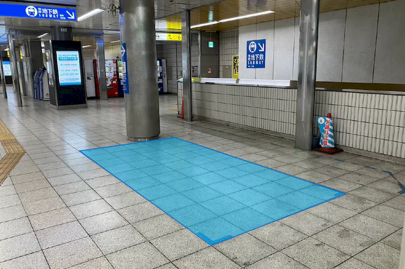 【横浜市営地下鉄ブルーライン戸塚駅】各種プロモーションや物販、食物販のポップアップストアに最適な人通りの多い改札外イベントスペース